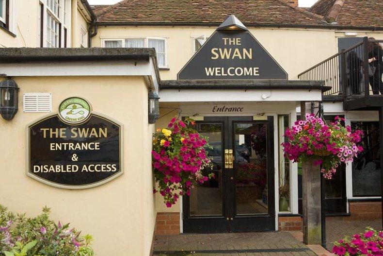 Swan Hotel By Greene King Inns Thaxted Exterior foto